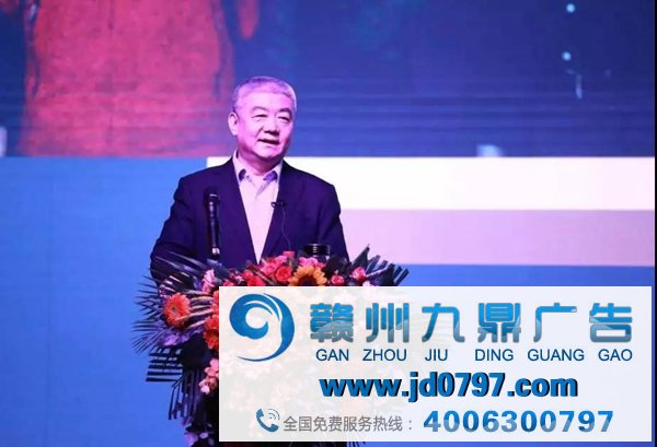  凤凰卫视团体率领亲临现场