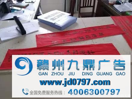 这些防止疫情标语比4A广告语还要尖利